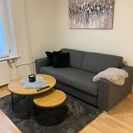 Gemuetliche Wohnung An Bester Lage Im Kreis 4 Zúrich Exterior foto